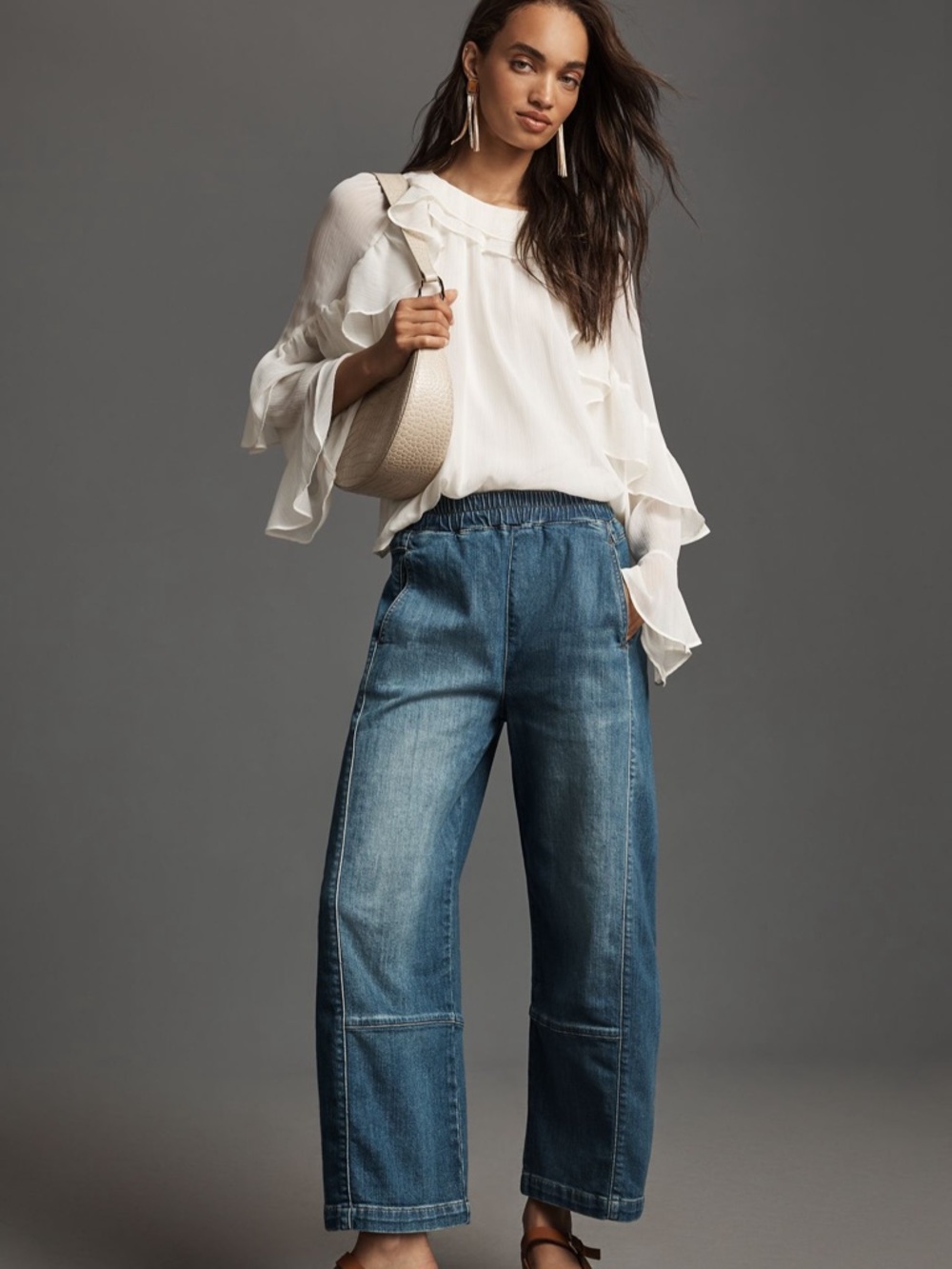 The Izzie Relaxed Pull-On Barrel Jeans by Pilcro, size XS